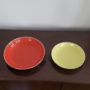 Set of 2 vintage enamel pans from Yugoslavia